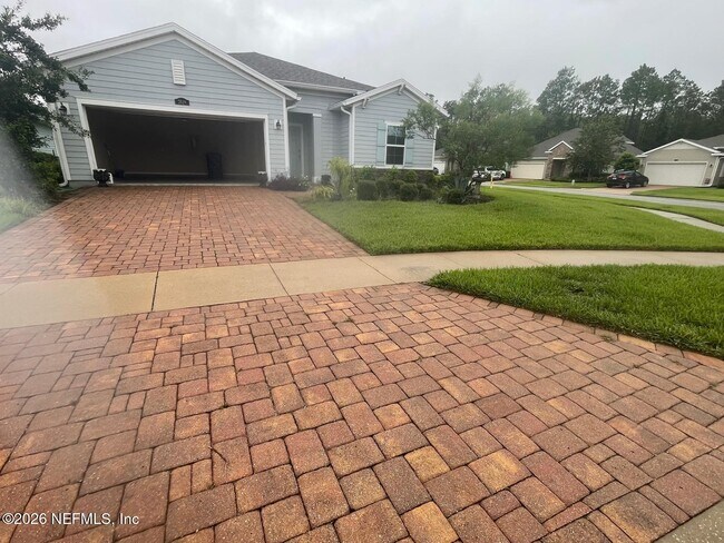 Building Photo - 2618 Las Calinas Blvd