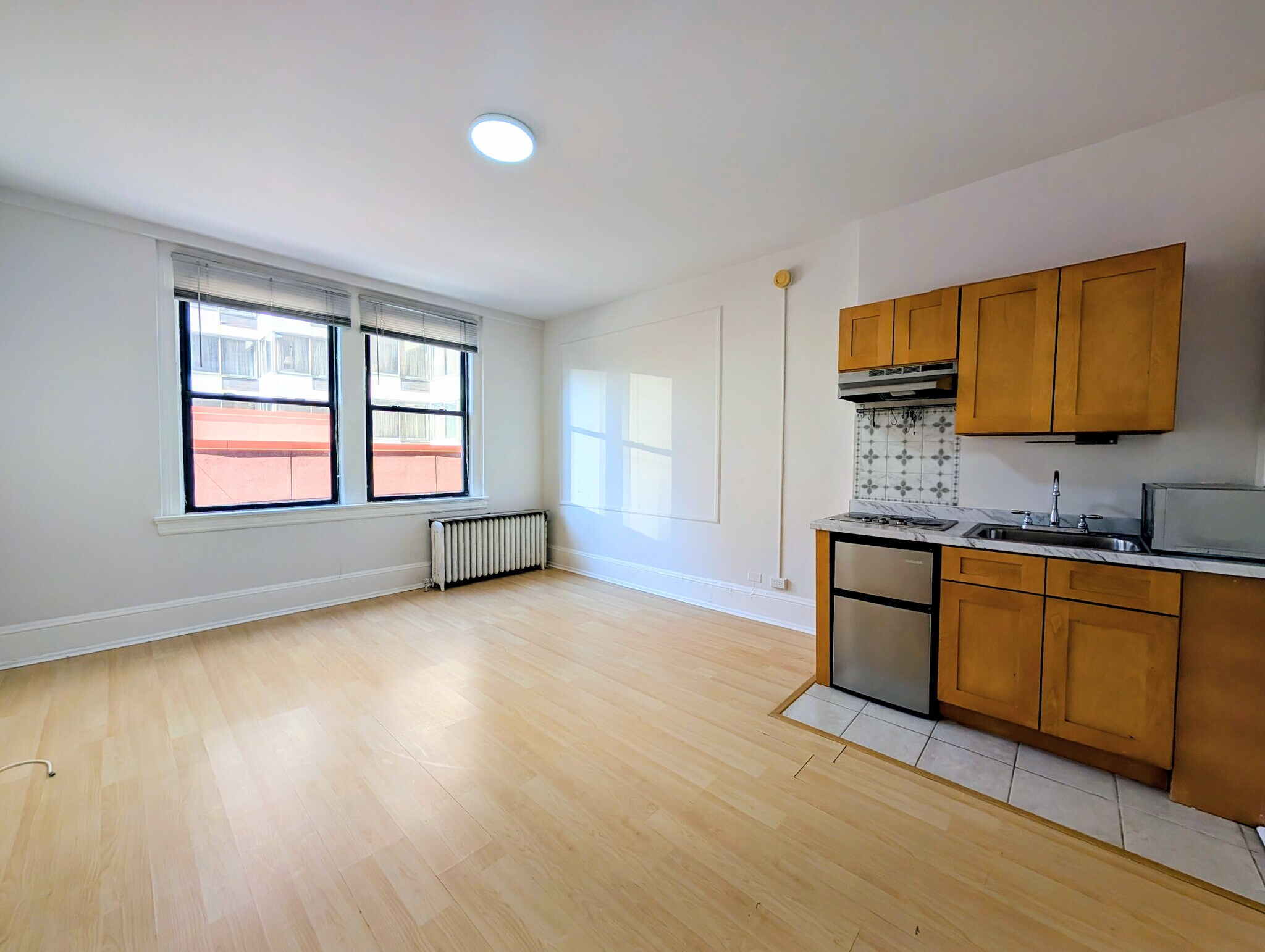 Building Photo - 1324 Locust St