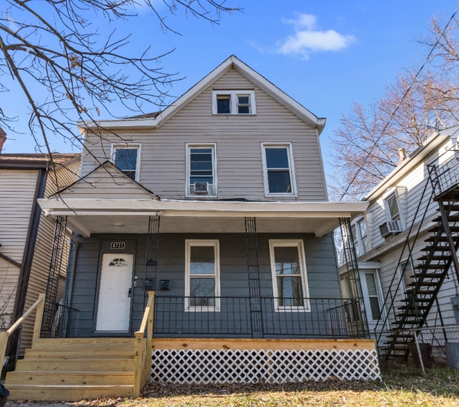 Building Photo - 4721 Section Ave