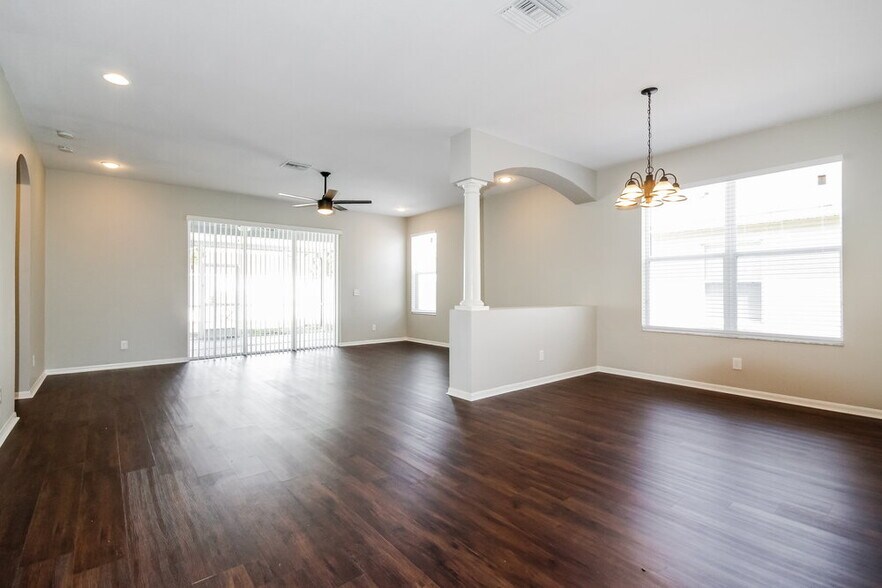 Building Photo - 8204 Abbey Mist Cove