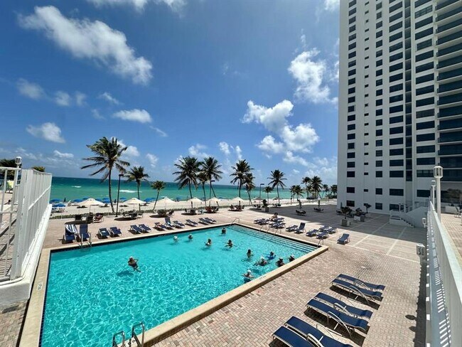 Building Photo - 2401 S Ocean Dr