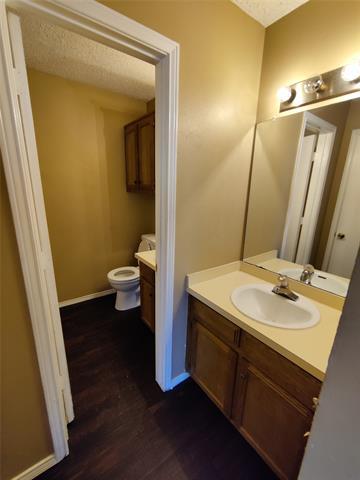 Building Photo - 130 Country Bend