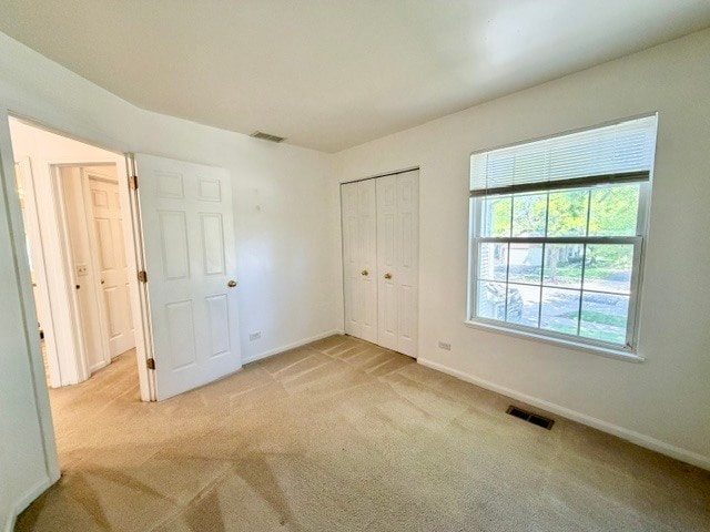 Building Photo - 801 N Shady Oaks Dr