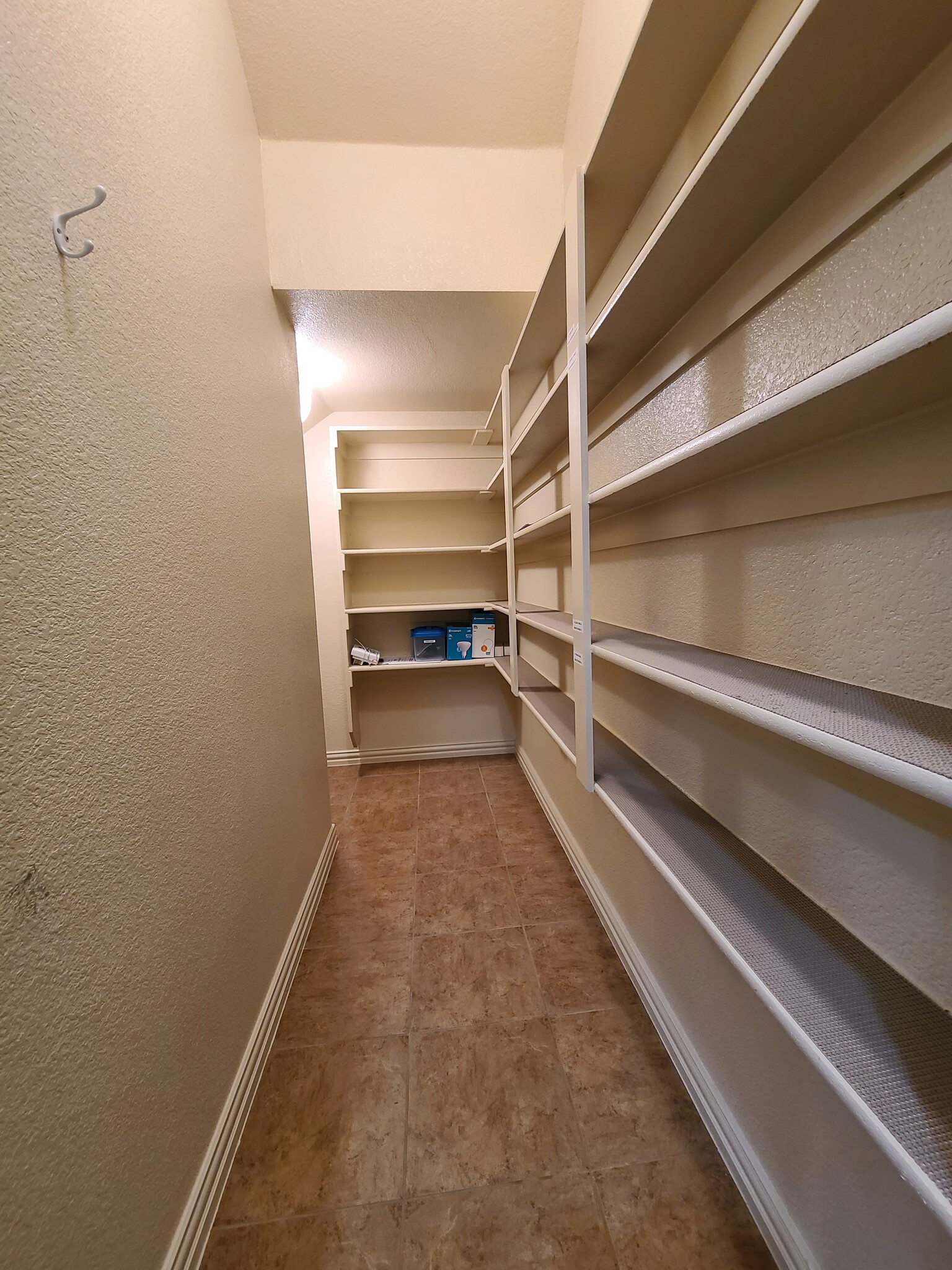 Building Photo - 3080 Peyton Brook Dr