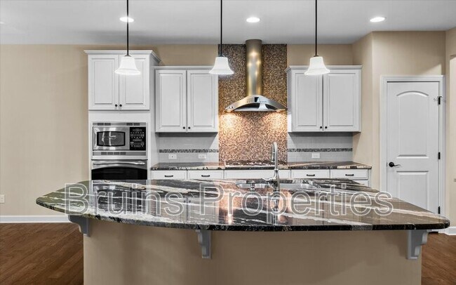 Building Photo - 6005 New Bailey Tr