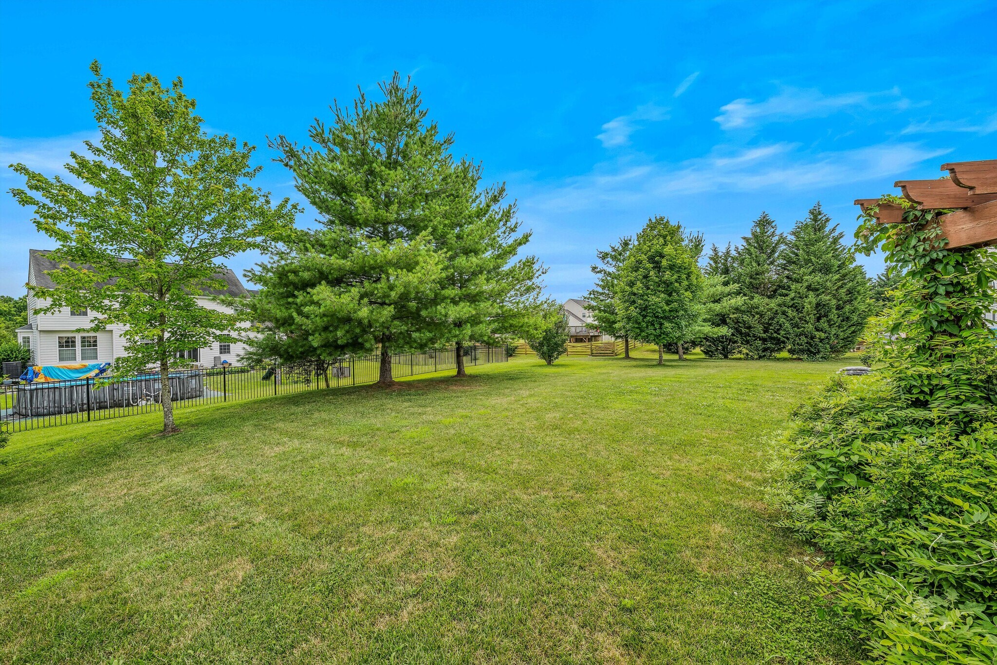 Building Photo - 288 Cirrus Way