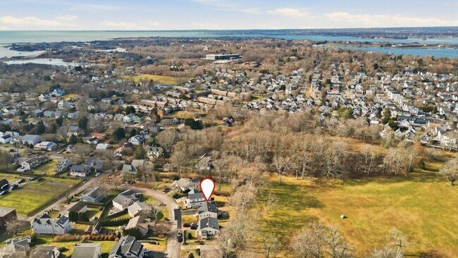Building Photo - 8 Kerins Terrace