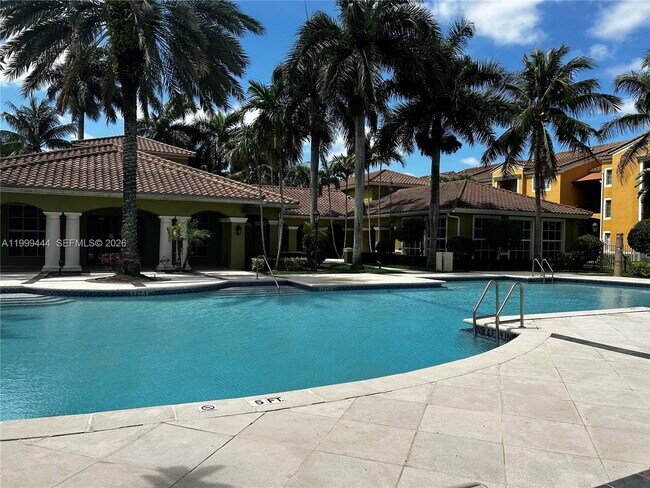 Building Photo - 2201 W Preserve Way