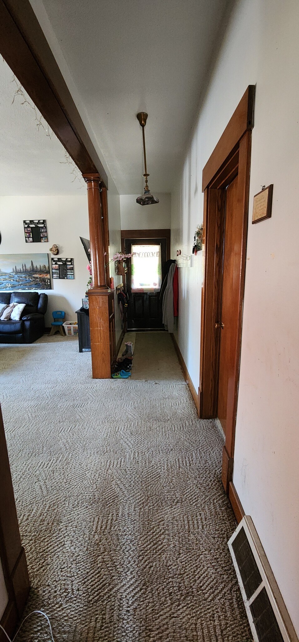 Building Photo - 807 Chicago St