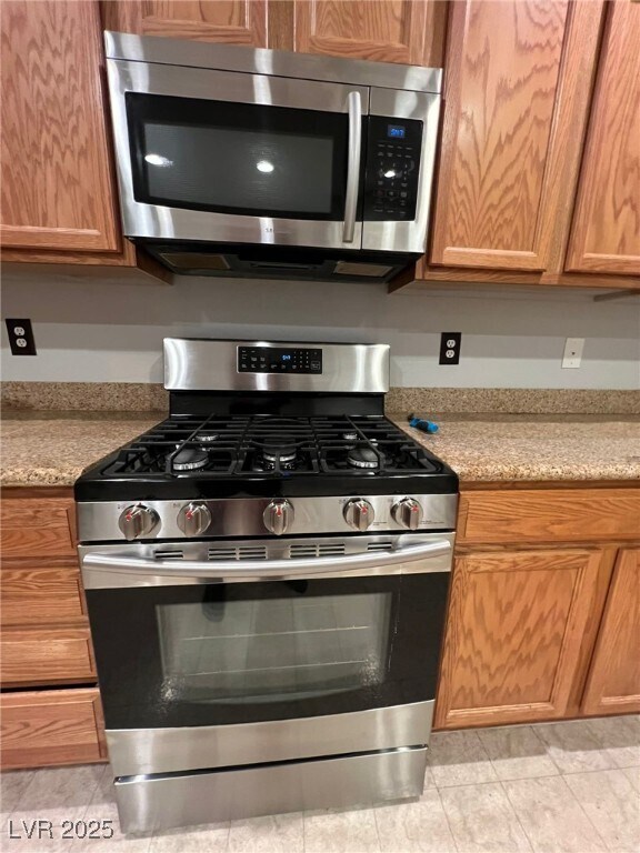 Building Photo - 2668 Dirleton Pl