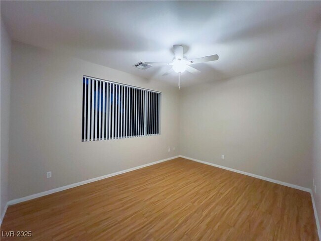 Building Photo - 1022 Pecos River Ave