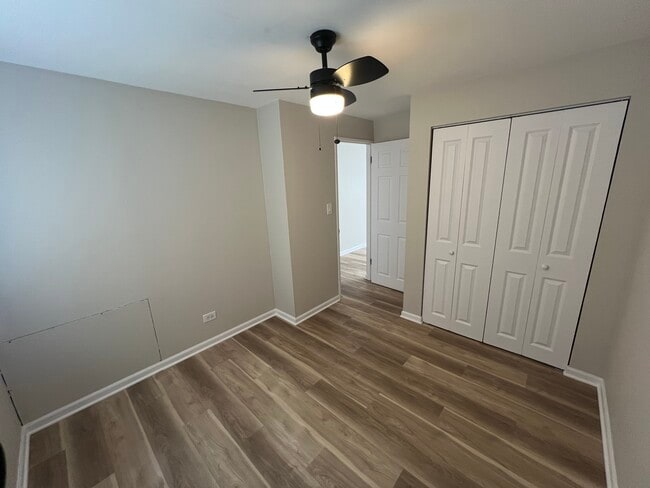 Building Photo - 4813 W 102nd St