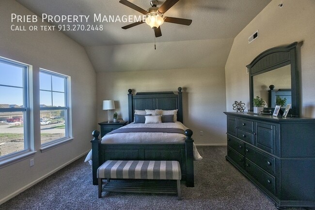 Building Photo - 23262 W 87th Terrace