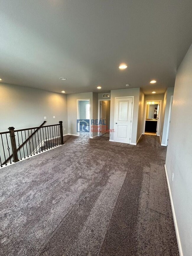 Building Photo - 2909 Quartz Pl