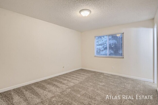 Building Photo - 7240 Roaring Spring Terrace