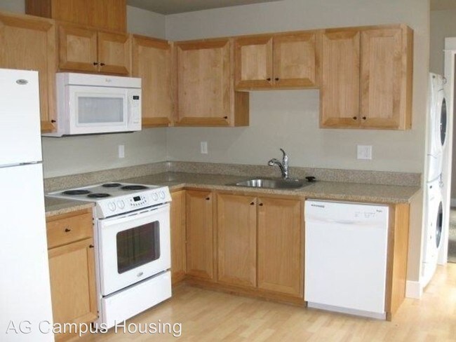 Building Photo - 1311 E 19th Ave