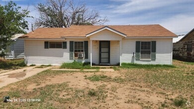 Building Photo - 406 4th St