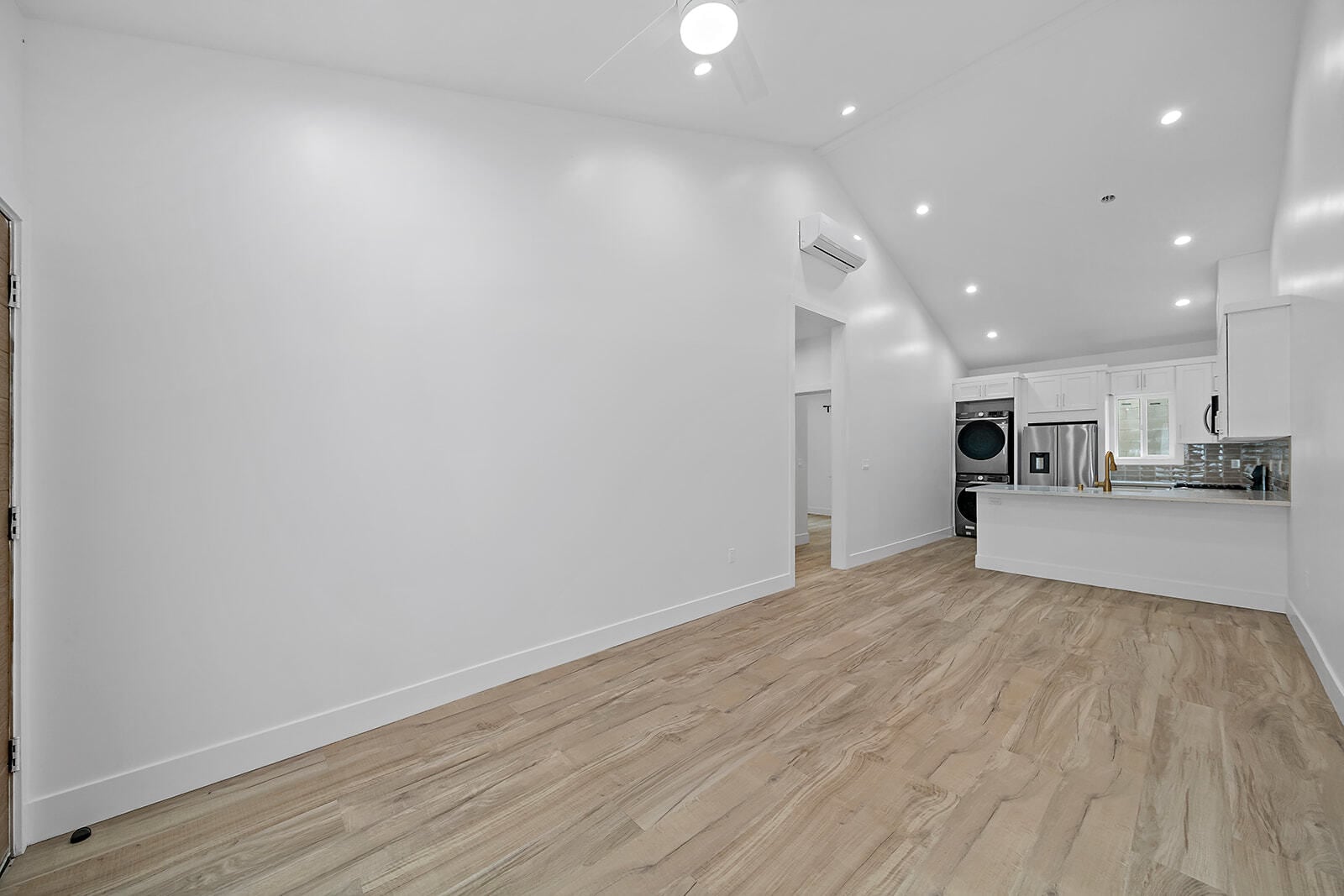 2618 - 2616 Glendale Blvd
