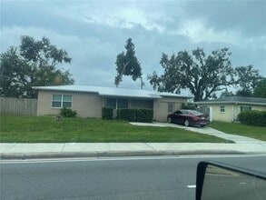 Building Photo - 4400 38th Ave N