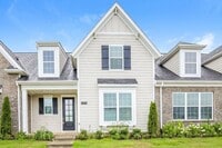 Building Photo - 2512 Elmcroft Ave