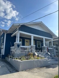 Building Photo - 2524 W Cherry St