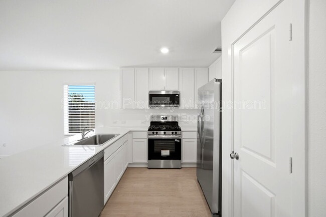 Building Photo - 25585 Rose Creek Dr