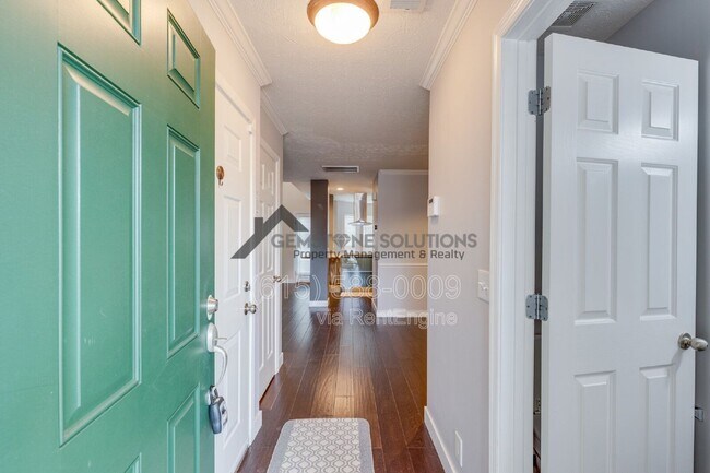 Building Photo - 2402 Nashboro Blvd