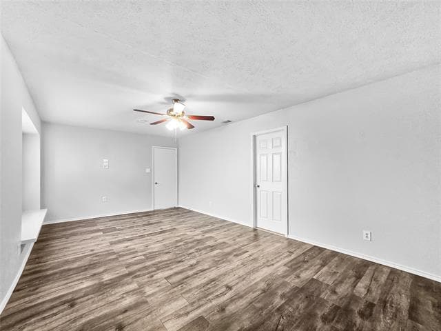 Building Photo - 9232 Shipman St
