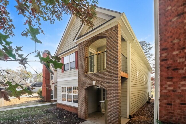 Building Photo - 25 Preserve Dr