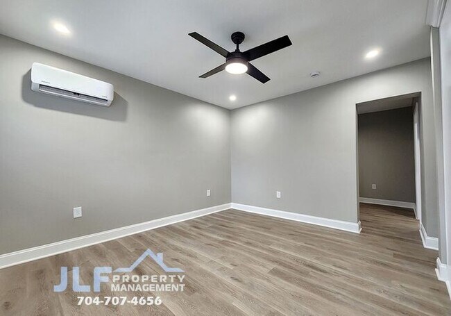 Building Photo - Beautifully Remodeled 1 Bed/1 Bath Home in Cramerton!