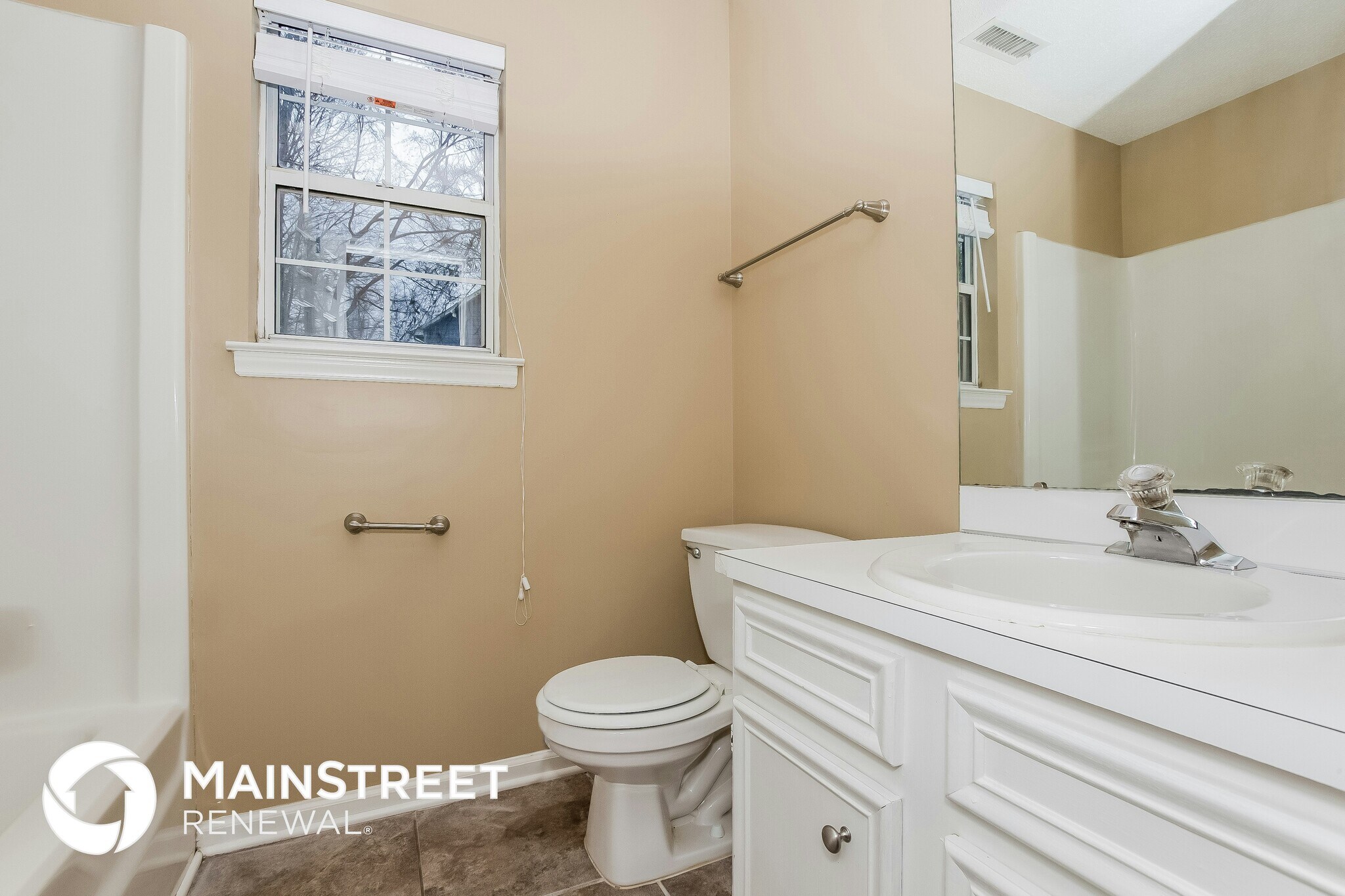 Building Photo - 2702 Faircroft Way