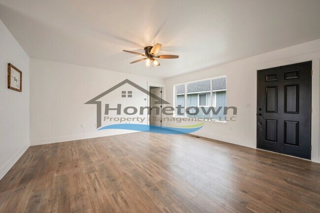 Building Photo - 1804 E Coeur D Alene Ave