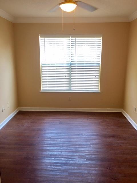 Building Photo - 31 Park Cir SE