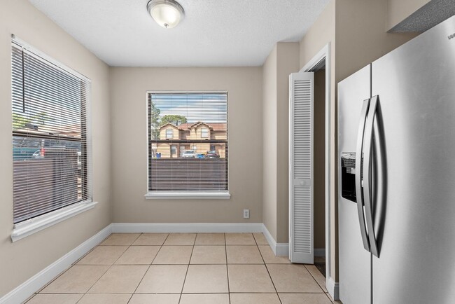 Building Photo - 4259 Polo Ct