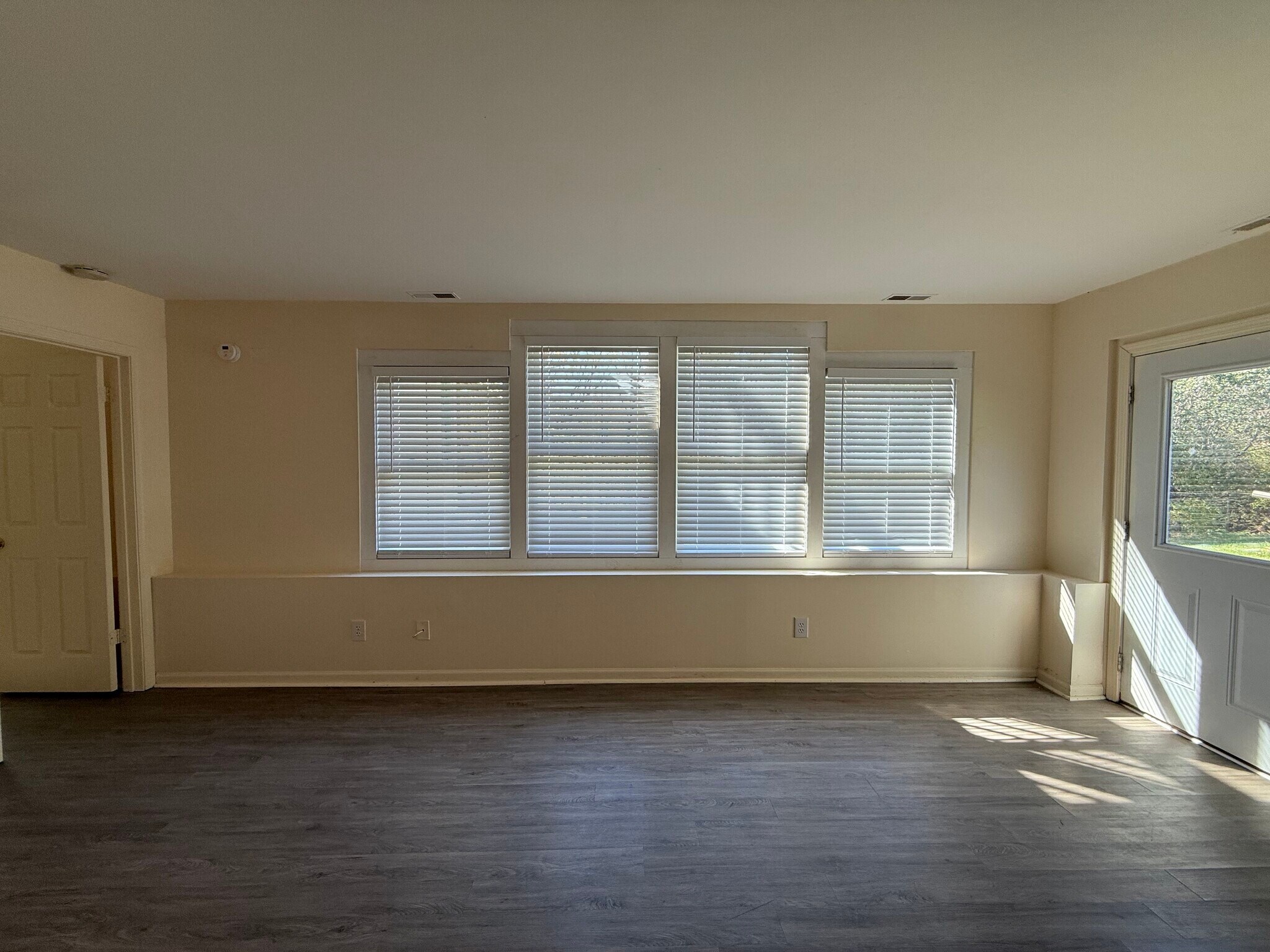 Building Photo - 1479 Slaterville Rd