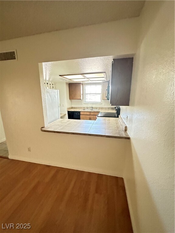 Building Photo - 3823 S Maryland Pkwy