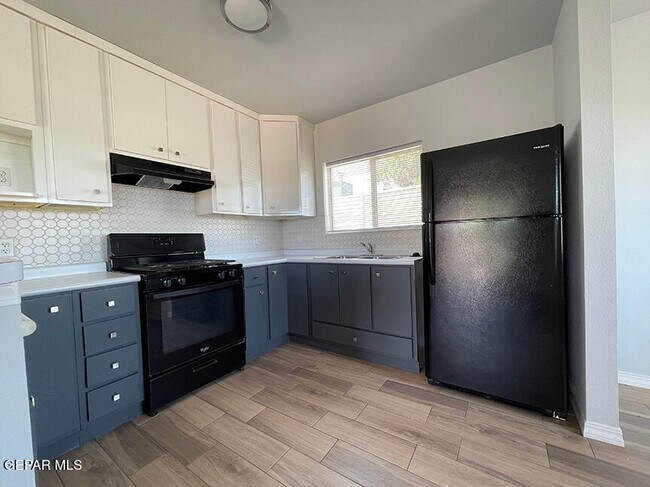 Building Photo - 9467 Landry McKee Ln