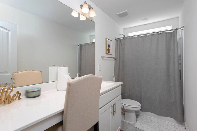 Building Photo - Gorgeous Garner Home with Primary on Main ...