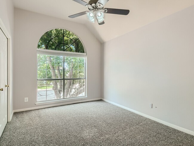 Building Photo - 16104 Fritsch Cove