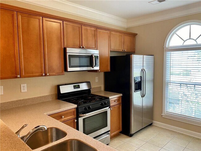 Building Photo - 1214 Harris Commons Pl