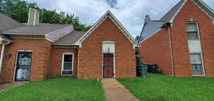 Building Photo - 2961 Charlestowne Pl