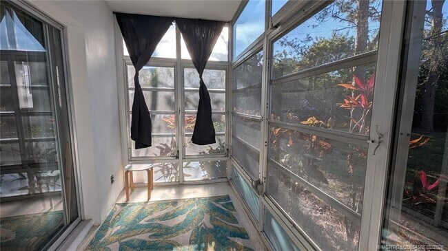 Building Photo - 2600 SE Ocean Blvd