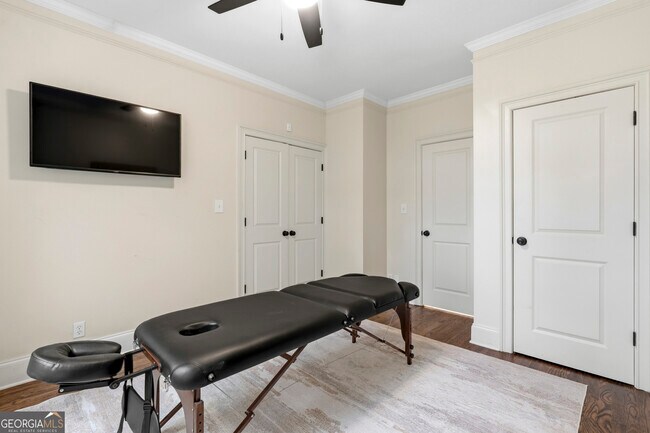 Building Photo - 4221 Willow Oak Dr