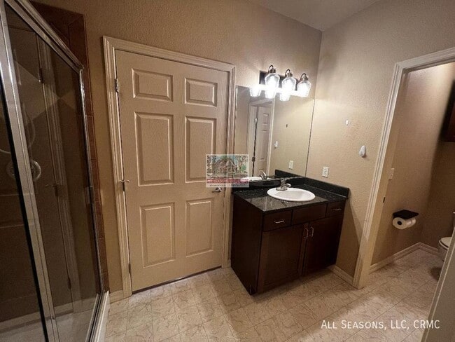 Building Photo - 1550 Little Bear Creek Point #102