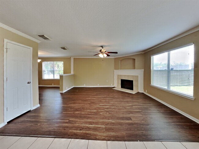 Building Photo - 674 Cypresswood Trce