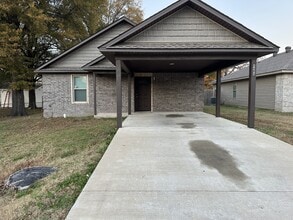 Building Photo - 4404 Fred St