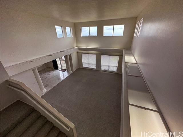 Building Photo - 1071 Hoa St