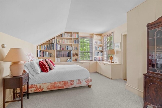 Building Photo - 1282 Hollow Rd