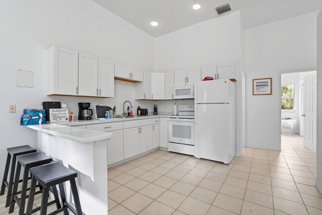 Building Photo - 2261 Krape Rd