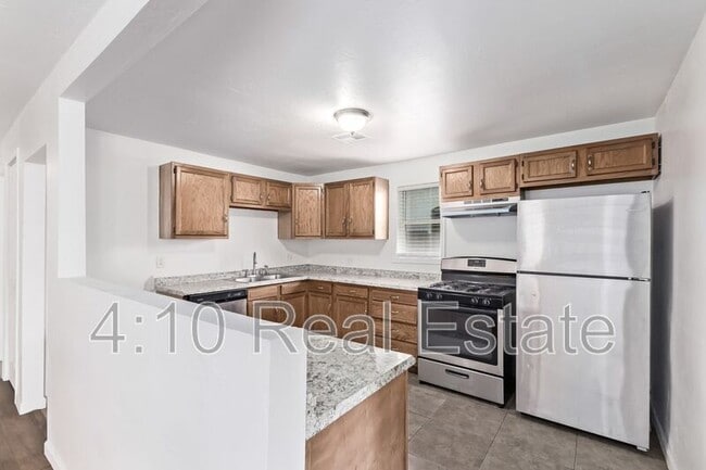 Building Photo - 1117 N 13th St